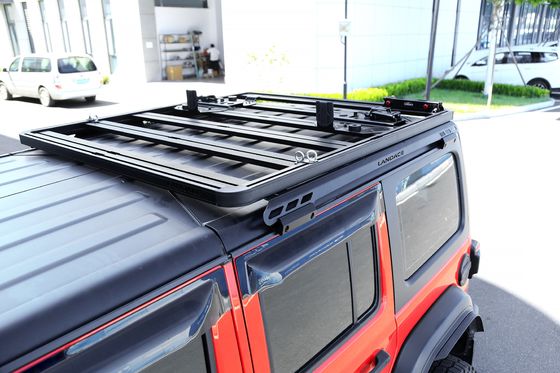 ملحقات طراز 4x4 لسيارات تويوتا هيلكس 2023