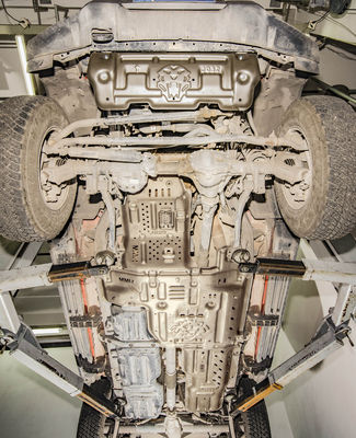 جيب رانجلر JL 4x4 مجموعة لوحة التزحلق لمحرك المشعّل ونقل الحركة الرمادي