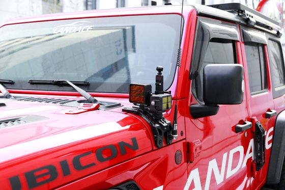سبيكة الألومنيوم A عمود القيادة الضوء دعامة تركيب لجيب رانجلر JL 12V OEM / ODM