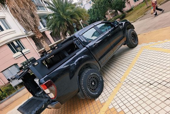 سرير من سبائك الألومنيوم قابلة للتخصيص