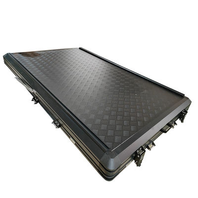 خيمة سقف مثلثية 4x4 خارج الطرق مع قشرة ألومنيوم صلبة وبوليستر مقاوم للماء