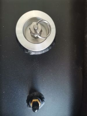 26L خزان المياه المضغوطة التقاط شاحنة سرير رف لعرض الرذاذ والدولية