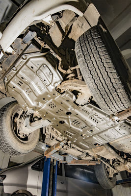 تويوتا LC100 الألومنيوم تحت جسم محرك لوحة التزحلق ل 2008-2011 نموذج الموقف السفلي