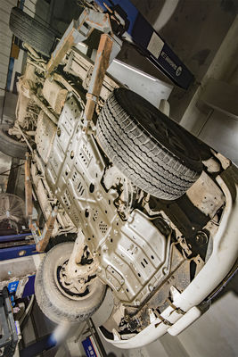 لوحة التزلج المعدنية السوداء لمحرك تويوتا LC100 وتحويله في سبيكة المغنيليوم