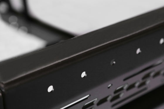 طراز التصميم المعتمد خصيصًا IP طلاء مسحوق أسود UTE الحوض رف لسرير الشاحنة