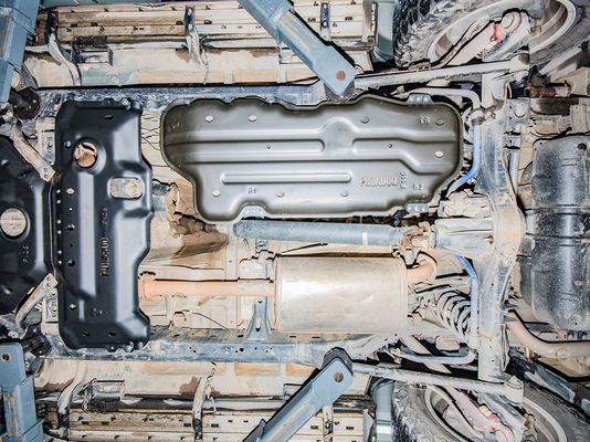 مناسبة لـ Toyota Prado LC150 OEM 3D Skid Plate لحماية خزان الوقود