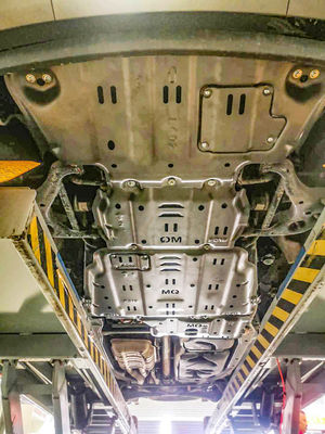 لوحة زحف الهيكل من المغنيليوم لسيارة فورد رابتور F150 الثقيلة تحت حماية المركبة