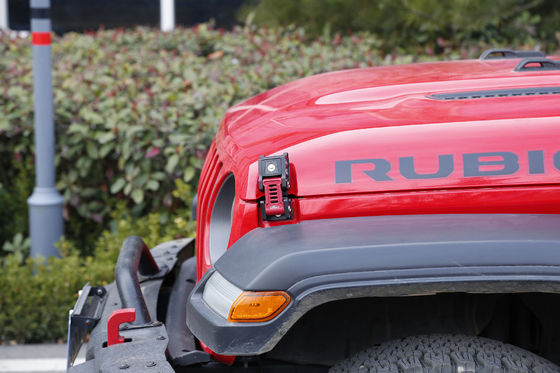 الصيد المخصص للقبعات للسيارات الجيب رانجلر جيه كيه جيه إل الوزن الصافي 0.35 كجم/قطعة عملية معالجة بالعداد الآلي