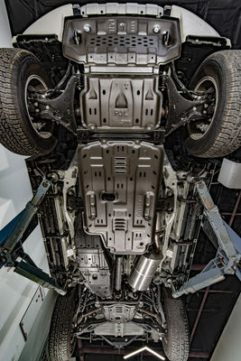5.0mm صفيحة التزلج لشركة MITSUBISHI Pajero V93 V97 الحماية الثقيلة للأسفل