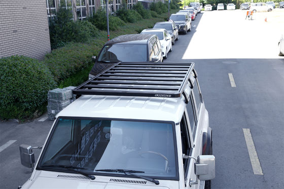 التخصيص المباشر سقف رف الطلاء بالبودرة السوداء لنيسان Y60 سهلة التثبيت