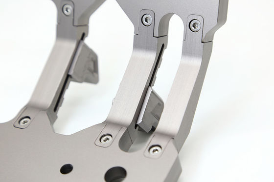 مصابيح الضوء المثبتة بكفاءة على خزان الجدار العظيم 300 مع أقواس متوافقة مع JEEP