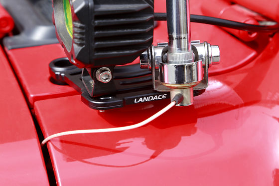 جيب رانجلر JL/JLU A-Pillar Windshield Hood Mount Bracket Off-Road Light Bar Mounts (أركان أرضية للسيارات)